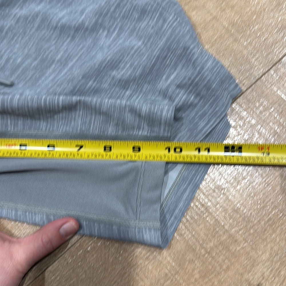 Lululemon T.H.E. Short *Linerless 9" Heather Allover Sea Salt Light Cast Small - Picture 11 of 12